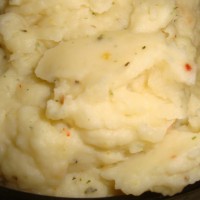 Creamy garlic mashed potato